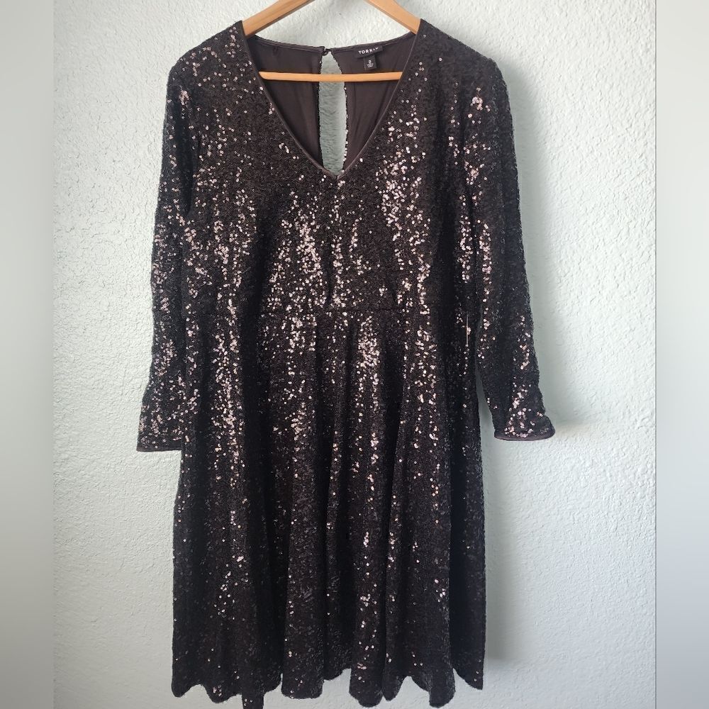 Torrid sequins special occasion dress NWOT